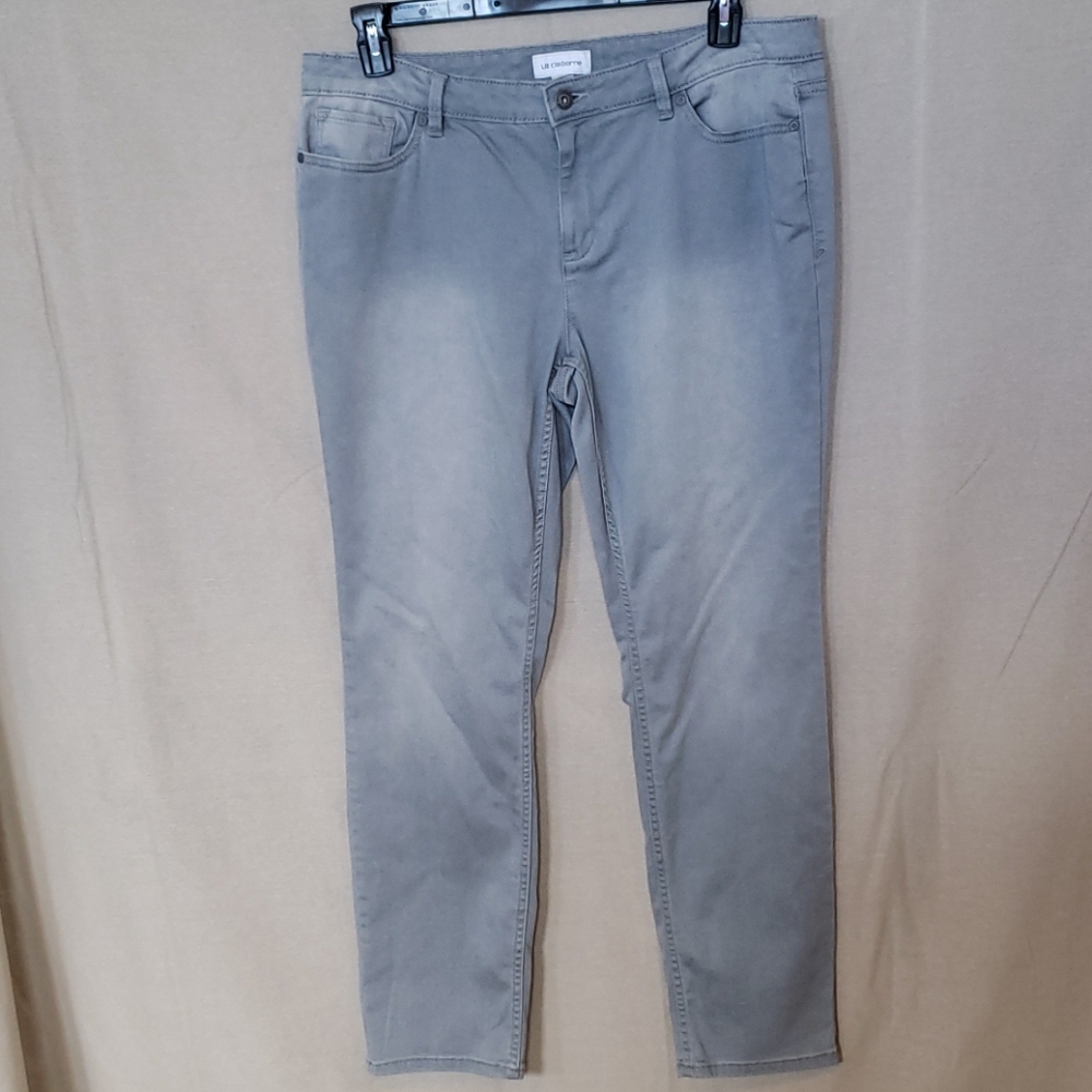 Liz Claiborne Womens Pants.